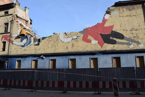 Wyburzenie kina Polonia przy ul. Żeromskiego we Wrocławiu